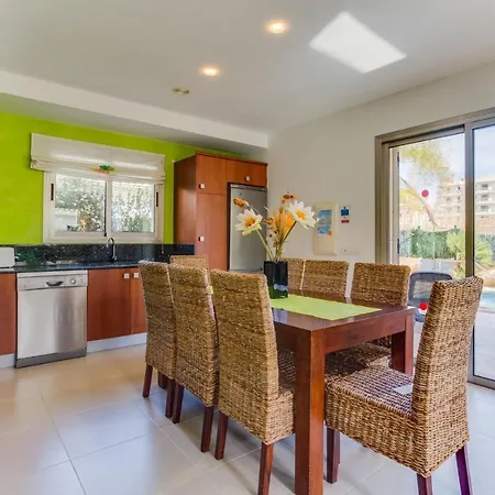 ヴィラ Magnolia *